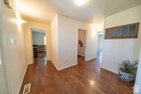 Entry Way - 190 E 600 N, Ferron, UT 84523 photo 1 of 9