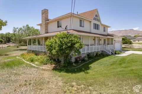 Exterior - 190 E 600 N, Ferron, UT 84523 photo 14 of 20