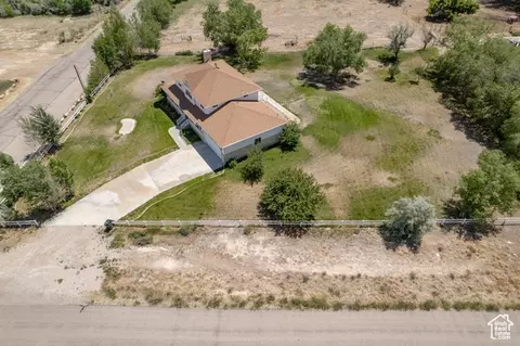 View/Area - 190 E 600 N, Ferron, UT 84523 photo 2 of 5