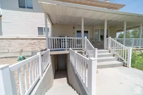 Exterior - 190 E 600 N, Ferron, UT 84523 photo 9 of 20