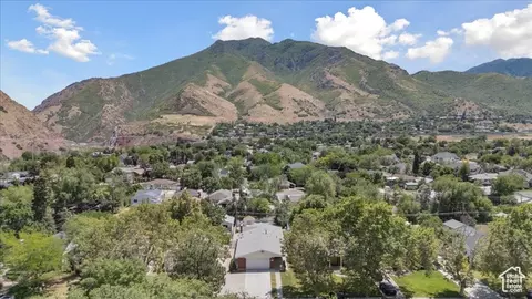 2963 S Grace St E, Salt Lake City, UT 84109