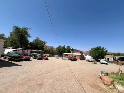 Exterior - 221 E 200 N, Moab, UT 84532 photo 2 of 18