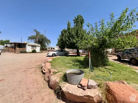 Exterior - 221 E 200 N, Moab, UT 84532 photo 8 of 18