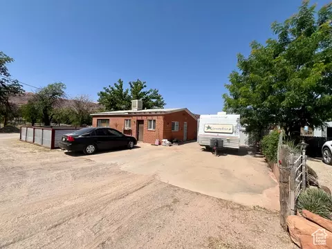 Exterior - 221 E 200 N, Moab, UT 84532 photo 10 of 18
