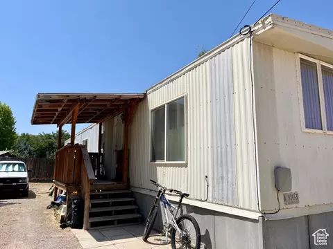 Exterior - 221 E 200 N, Moab, UT 84532 photo 14 of 18