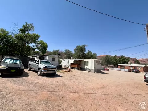 Exterior - 221 E 200 N, Moab, UT 84532 photo 3 of 18