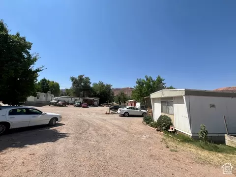 Exterior - 221 E 200 N, Moab, UT 84532 photo 6 of 18