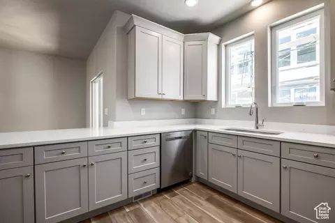 Kitchen - 1072 S 2760 E, Spanish Fork, UT 84660 photo 2 of 3