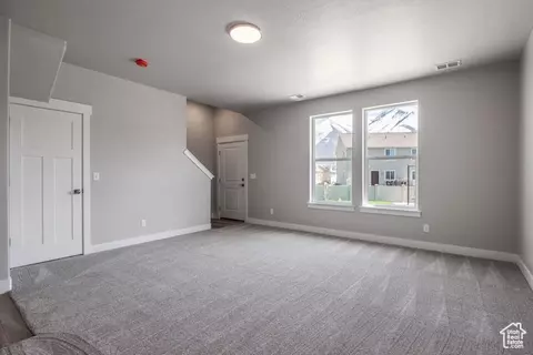 Living - 1072 S 2760 E, Spanish Fork, UT 84660 photo 5 of 8
