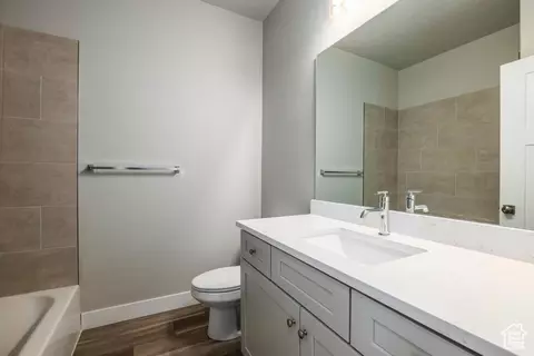 Bath - 1072 S 2760 E, Spanish Fork, UT 84660 photo 3 of 3