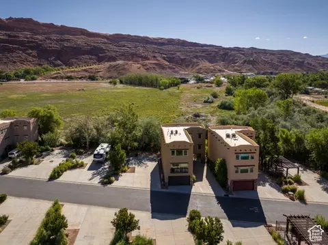 1261 N Main Rubicon Unit M-19 Trl, Moab, UT 84532 photo 8