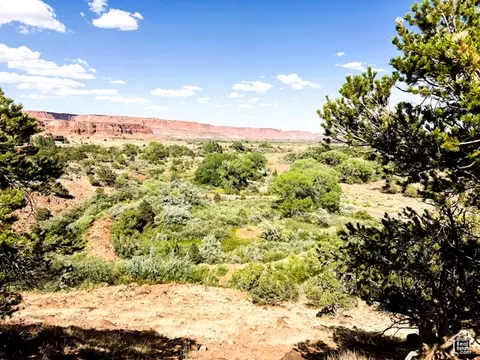 Undisclosed, Torrey, UT 84775 photo 17