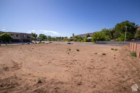 656 W 400 N, Moab, UT 84532 photo 14