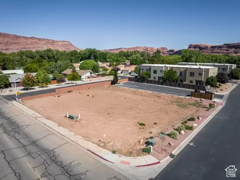 656 W 400 N, Moab, UT 84532 photo 5