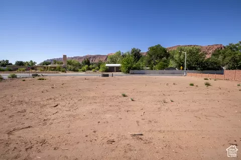 656 W 400 N, Moab, UT 84532 photo 13
