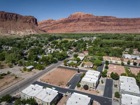 656 W 400 N, Moab, UT 84532 photo 18