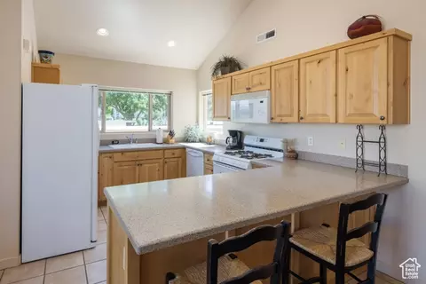 Kitchen - 3686 S Spanish Valley Dr #N-2, Moab, UT 84532 photo 1 of 3
