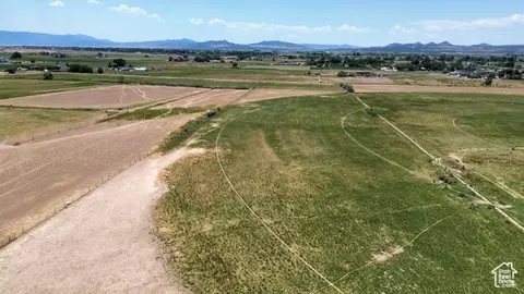 75 E 3000 N, Cedar City, UT 84721 photo 6