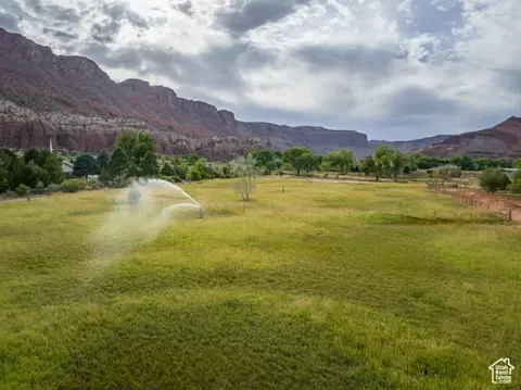 9 Chamisa Ln, Castle Valley, UT 84532 photo 7