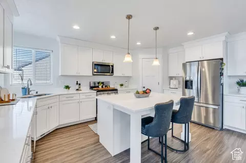 Kitchen - 395 E Mt Ellen St, Eagle Mountain, UT 84005 photo 2 of 4