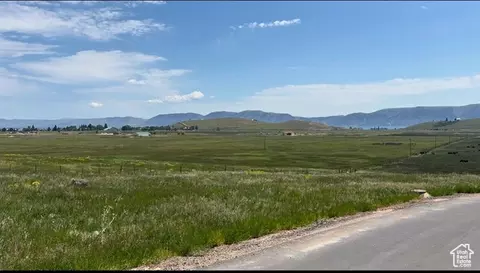 2756 S Country Club Dr #25, Garden City, UT 84028