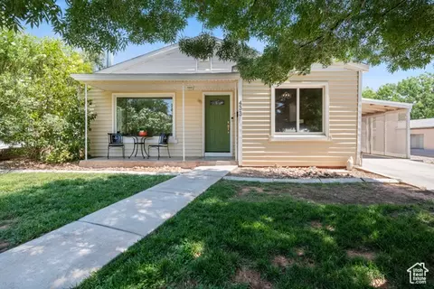 433 S 100 E, Saint George, UT 84770