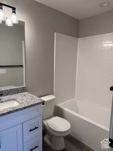 Bath - 185 E 700 N #17, Ephraim, UT 84627 photo 2 of 2
