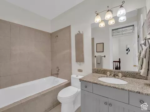 Bath - 135 E 200 N, Kanosh, UT 84637 photo 3 of 5