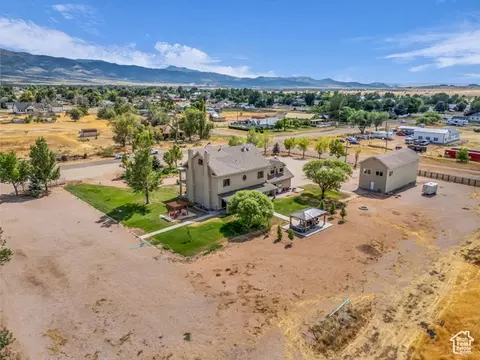 View/Area - 135 E 200 N, Kanosh, UT 84637 photo 6 of 9