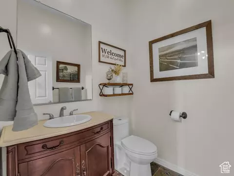 Bath - 135 E 200 N, Kanosh, UT 84637 photo 1 of 5