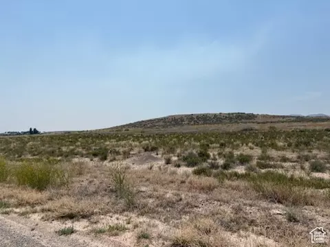 300 W 900 N, Milford, UT 84751