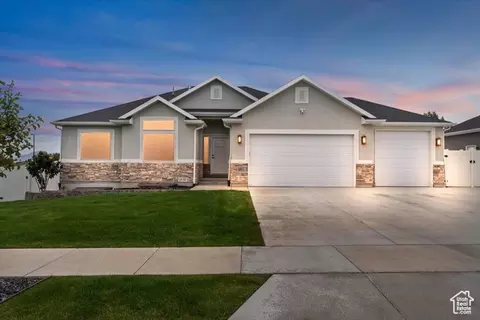 8499 S Boulder Creek Rd W, West Jordan, UT 84081
