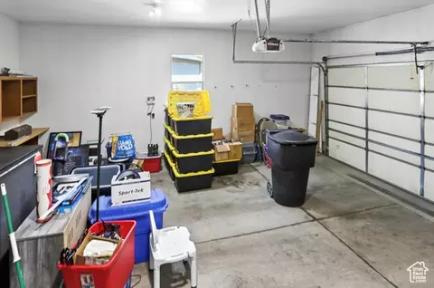 Exterior - 684 E Apple Dr, Logan, UT 84321 photo 2 of 6