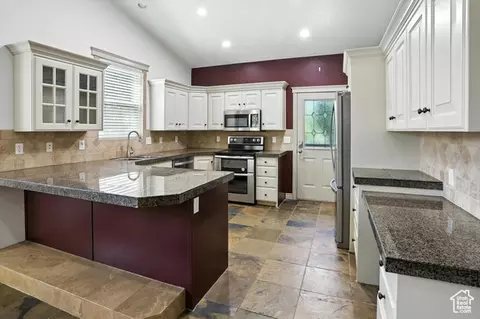Kitchen - 684 E Apple Dr, Logan, UT 84321 photo 1 of 4