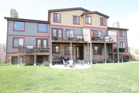 110 W Seasons Ln N #D, Garden City, UT 84028
