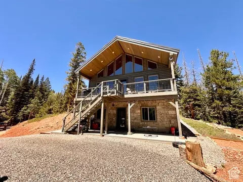636 W Kokopelli Loop, Brian Head, UT 84719 photo 2