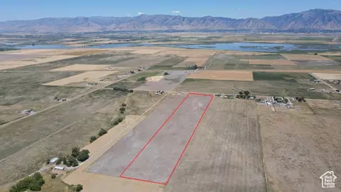 1667 N 6400 W, Petersboro, UT 84325