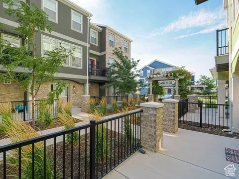1788 W Torlundy Dr, Riverton, UT 84065