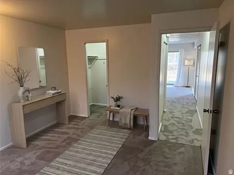 Entry Way - 426 E Creekside Cir #B, Murray, UT 84107 photo 3 of 3