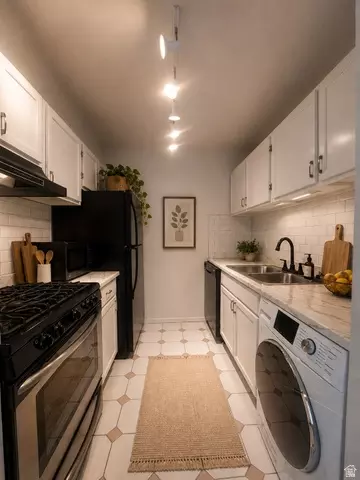 Kitchen - 426 E Creekside Cir #B, Murray, UT 84107 photo 3 of 3
