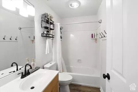 Bath - 219 E 830 S, Smithfield, UT 84335 photo 4 of 4