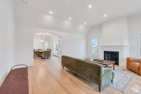Living - 8 W Stillwater St S #147, Vineyard, UT 84058 photo 1 of 4