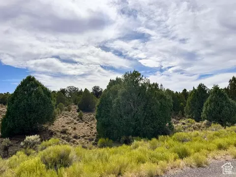 1730 Eagle Cir, Hatch, UT 84735 photo 5