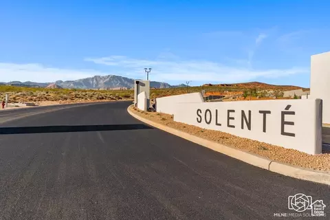 322 E Colima Rd #213, Washington, UT 84780