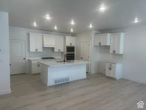 80 S Moonlit Rd, Mapleton, UT 84664 photo 2