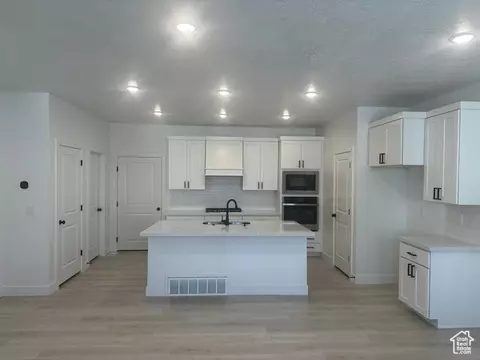 80 S Moonlit Rd, Mapleton, UT 84664 photo 3