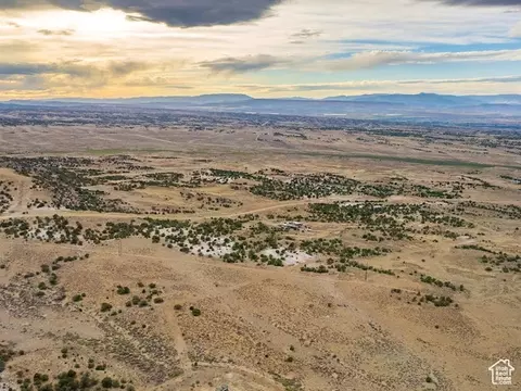 View/Area - 14183 S High Mesa Loop, Duchesne, UT 84021 photo 4 of 12