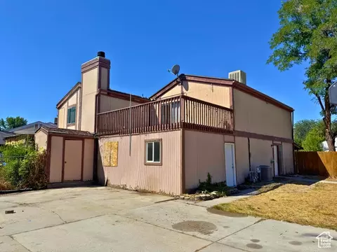 Exterior - 472 E 7670 S, Midvale, UT 84047 photo 1 of 9