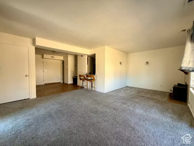 Living - 472 E 7670 S, Midvale, UT 84047 photo 1 of 2