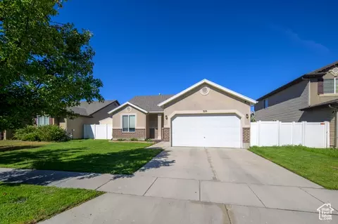 329 N Greenwich Dr W, North Salt Lake, UT 84054